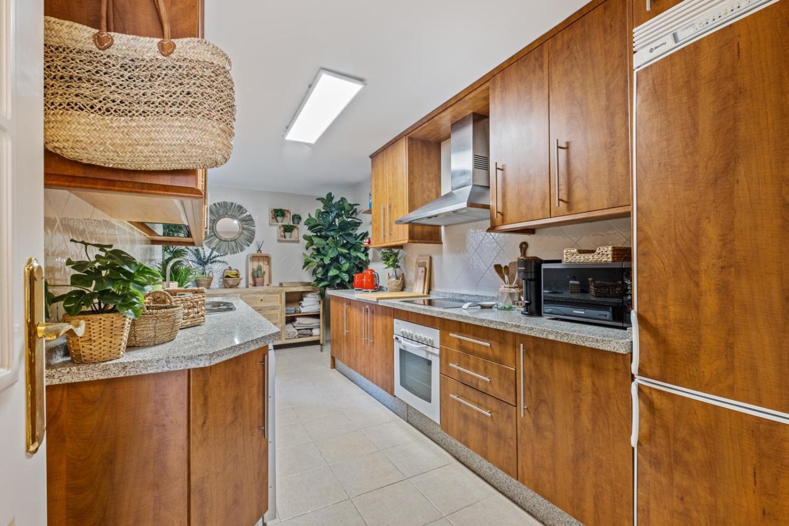 Apartment Standing In Marbella