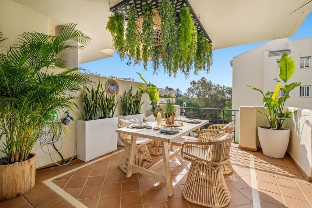Apartment Standing In Marbella